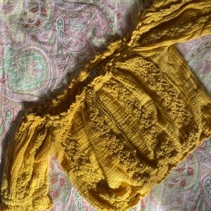 2000s Coachella American Eagle Outfitters Boho Yellow Off-Shoulder Blouse